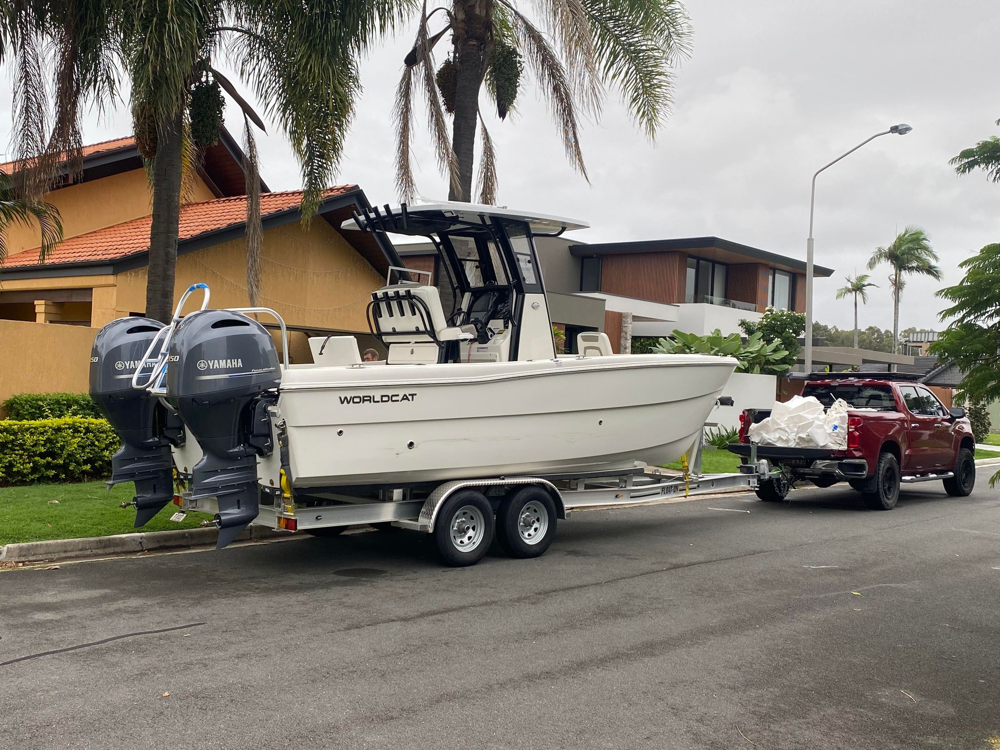 World Cat 235CC -  World Cat